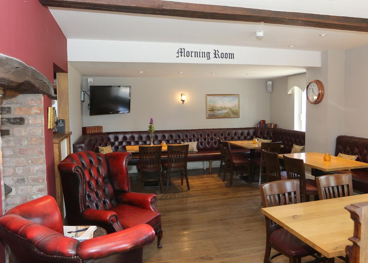 מלון מונטגומרי The Nags Head מראה חיצוני תמונה