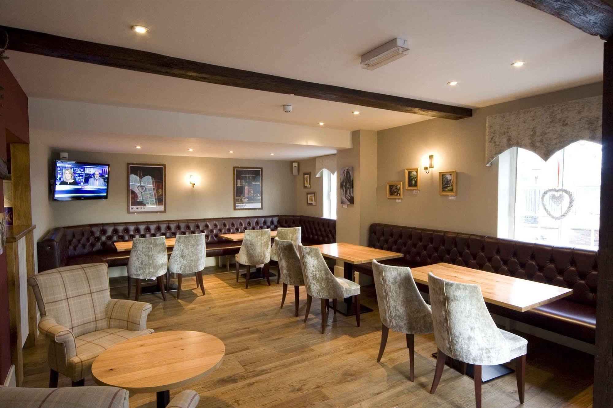 מלון מונטגומרי The Nags Head מראה חיצוני תמונה